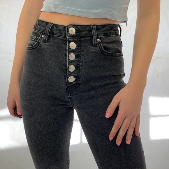 NEW WITH TAGS BDG High Rise Black Girlfriend Jean Button Fly - Picture 4 of 6